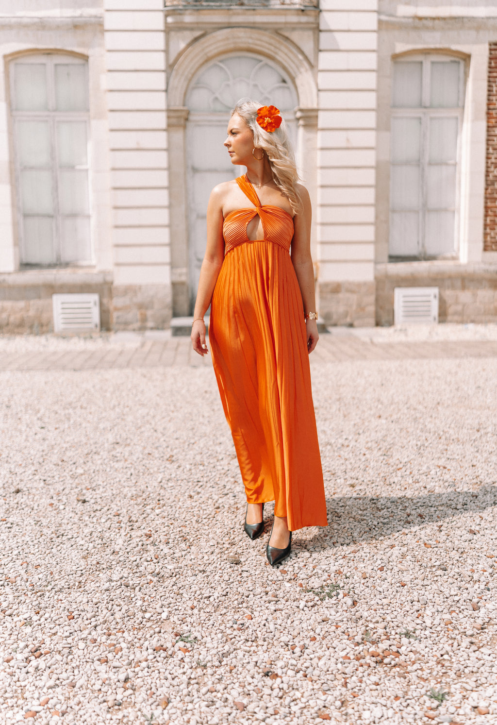 Robe satin orange