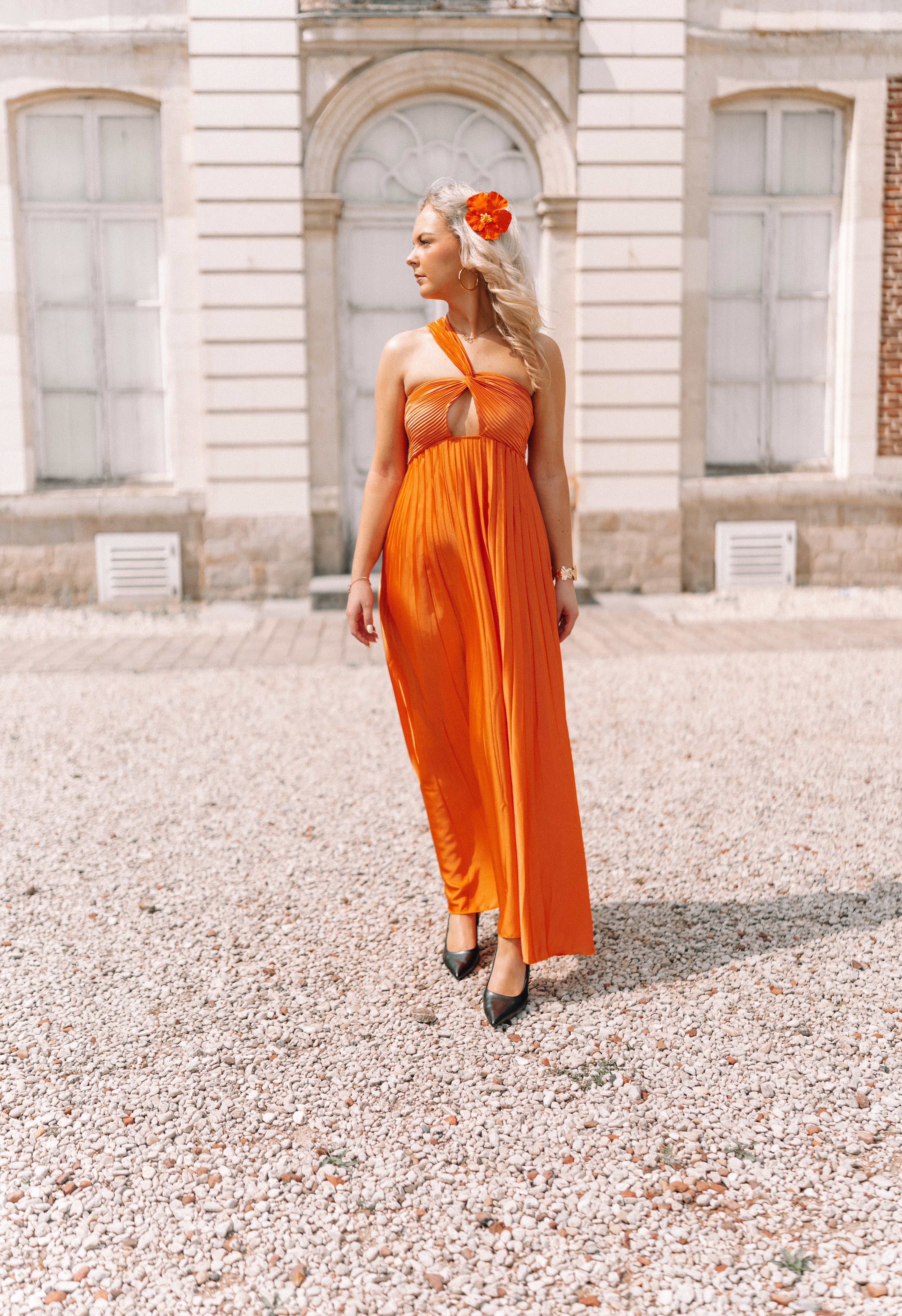 Robe satin orange